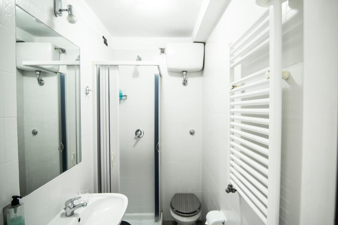Hotel Dell'Urbe Roma Esterno foto