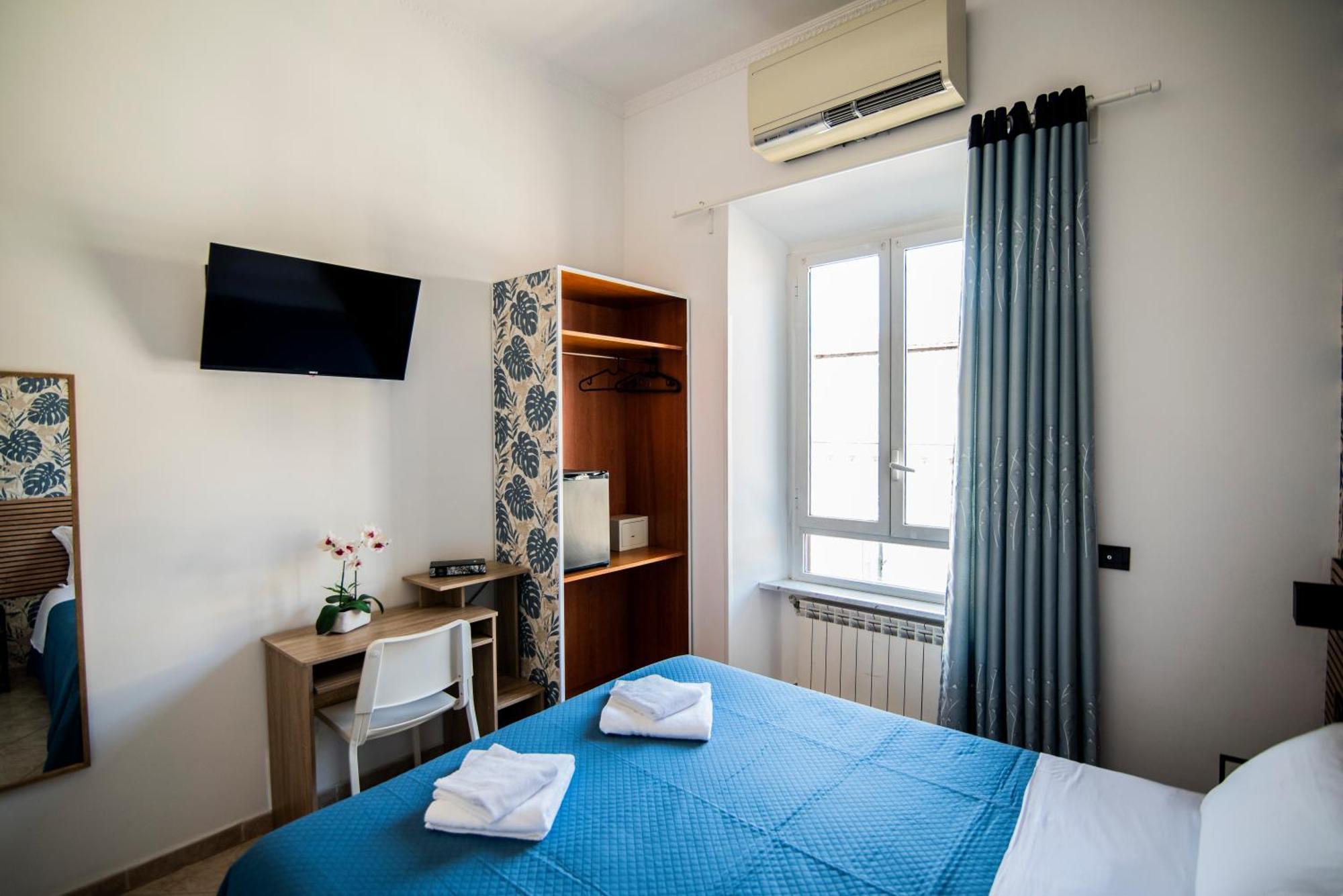 Hotel Dell'Urbe Roma Esterno foto